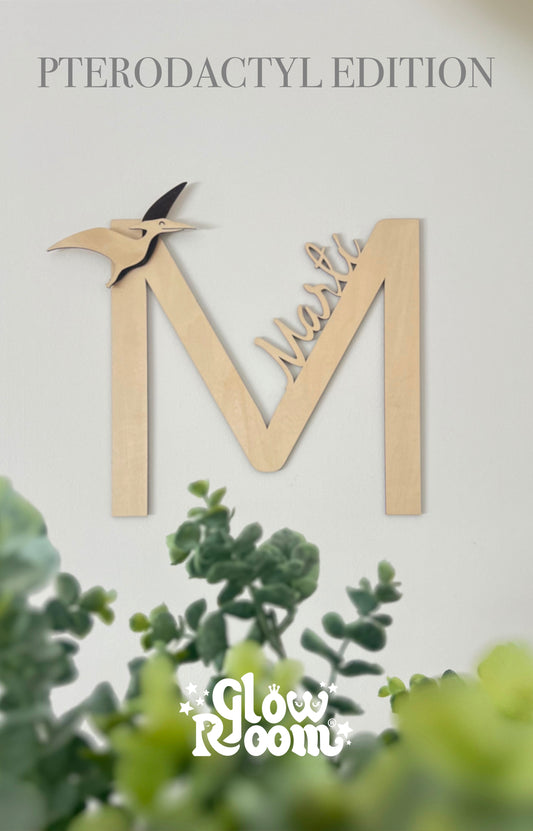 Inicial con Nombre Personalizado en Madera